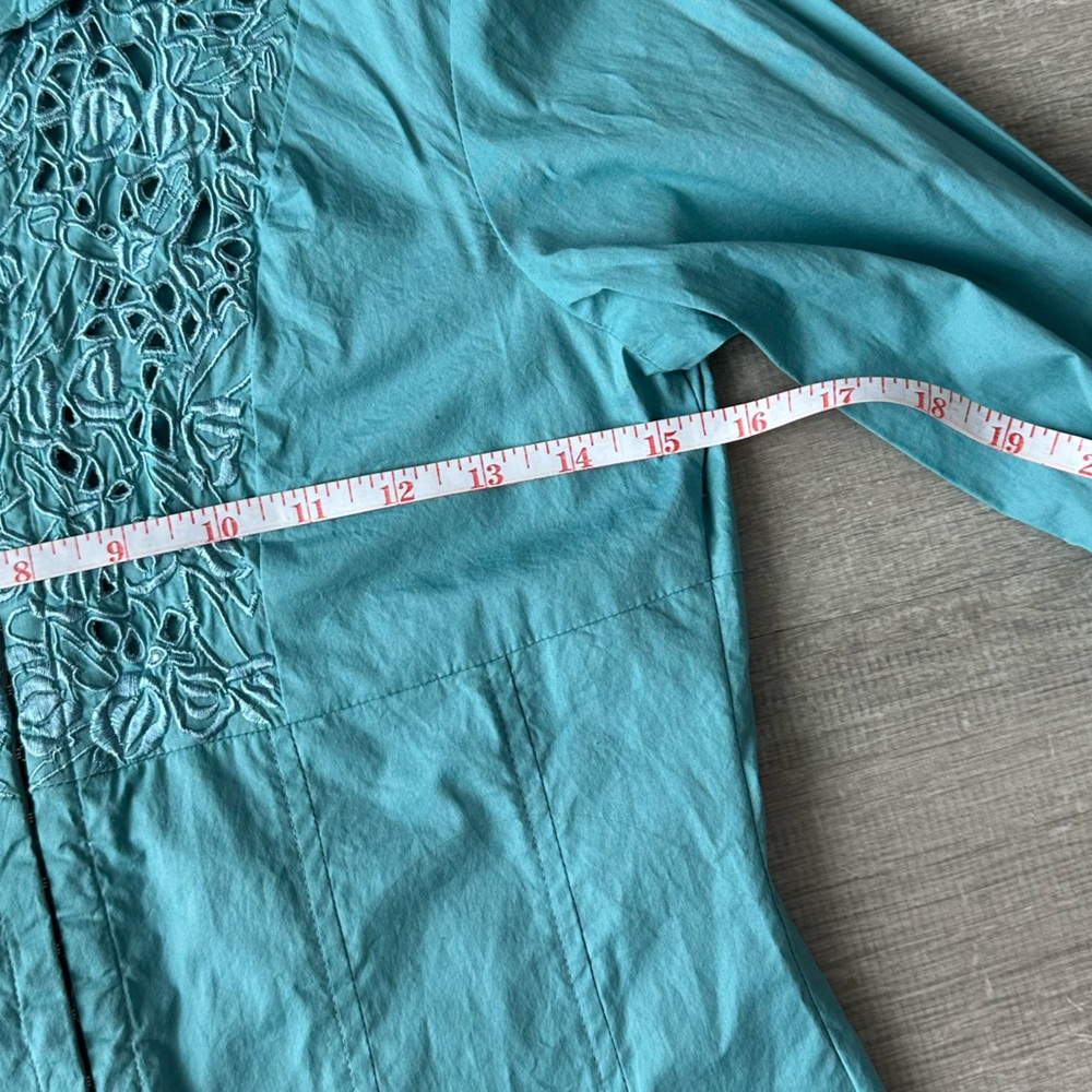 VTG Bebe Y2K Teal Hook & Eye Embroidered Blouse - Picture 5 of 7